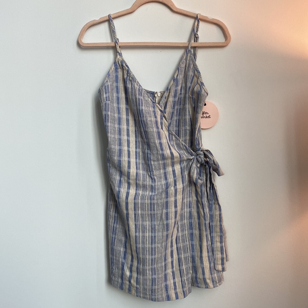 Woven Blue and White Romper Size Medium NEW WITH TAGS!